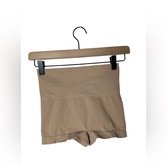 SPANX Other - Spanx Women’s Shorts Small Nude High Waist Shapewear